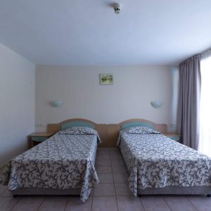 двойна стая - почивка в Слънчев бряг в хотел Лонгоза